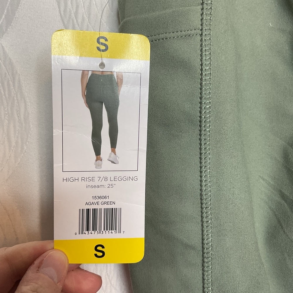 Danskin green 7/8 leggings high rise small nwt - Picture 4 of 7
